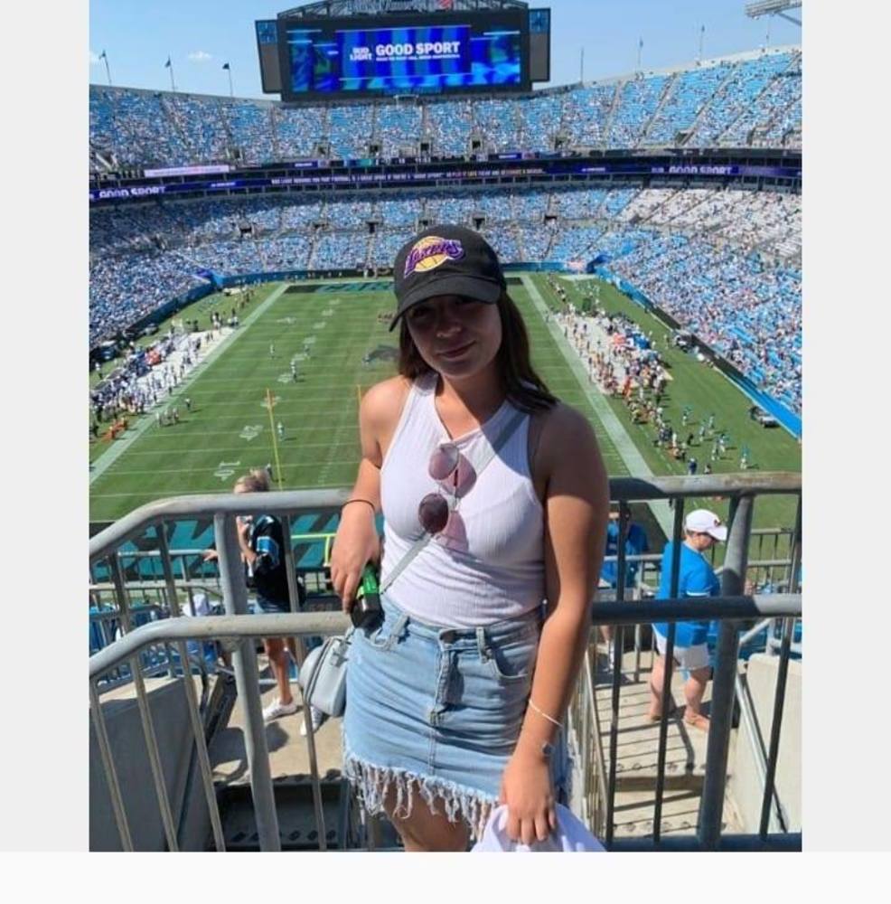 Meet your Posher, Shari